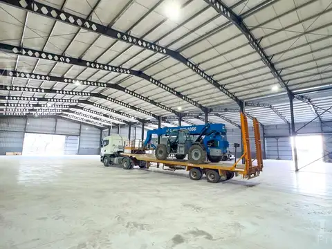 Nave Industrial en Uriburu  al 3535