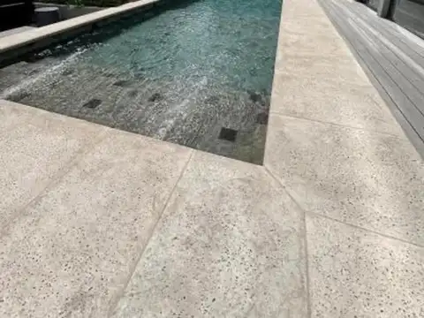 Departamento en Alquiler en Ituzaingo Norte, $ 750.000