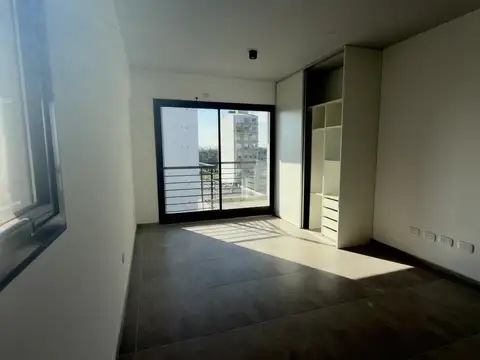 Venta de Monoambiente a estrenar y divisible con balcón al frente | Villa del Parque