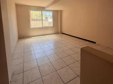 2 Locales comerciales a la venta de zona urbana