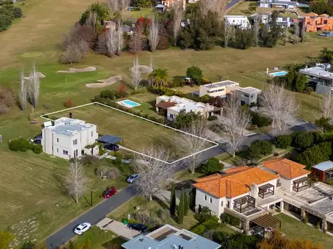 Venta de Terreno en Lomas de la Tahona Lote 377