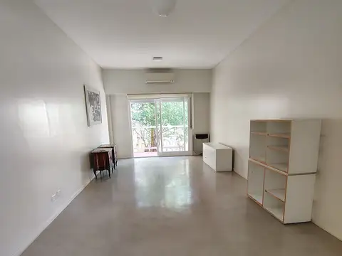 Departamento tipo casa en alquiler en Villa Crespo