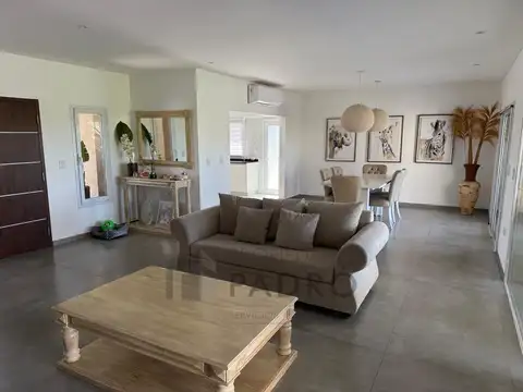Casa en Venta en San Roque, USD 350.000