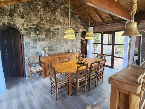 Casa en Alquiler Temporal de 5 dormitorios