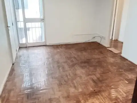 Jorge L Borges 2400, Piso 5