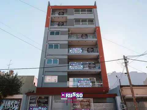 Piso en Venta de 3 y 4 ambientes San JUsto - Entrega Enero 0001