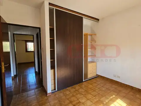 Depto Tipo Casa en Alquiler 39 años
