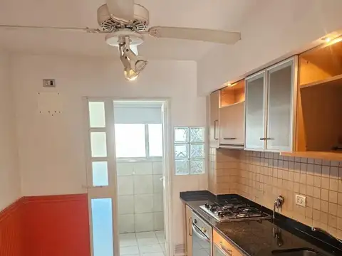 SEMIPISO DOS DORMITORIOS EXCELENTE UBICACIÓN