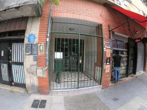 Departamento - Venta - Argentina, Capital Federal - Av Almirante Brown  1451