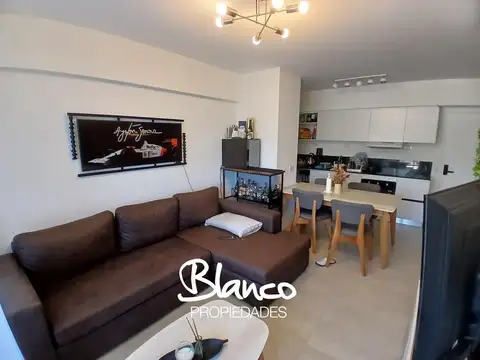 Departamento en Alquiler con 1 cocheras
