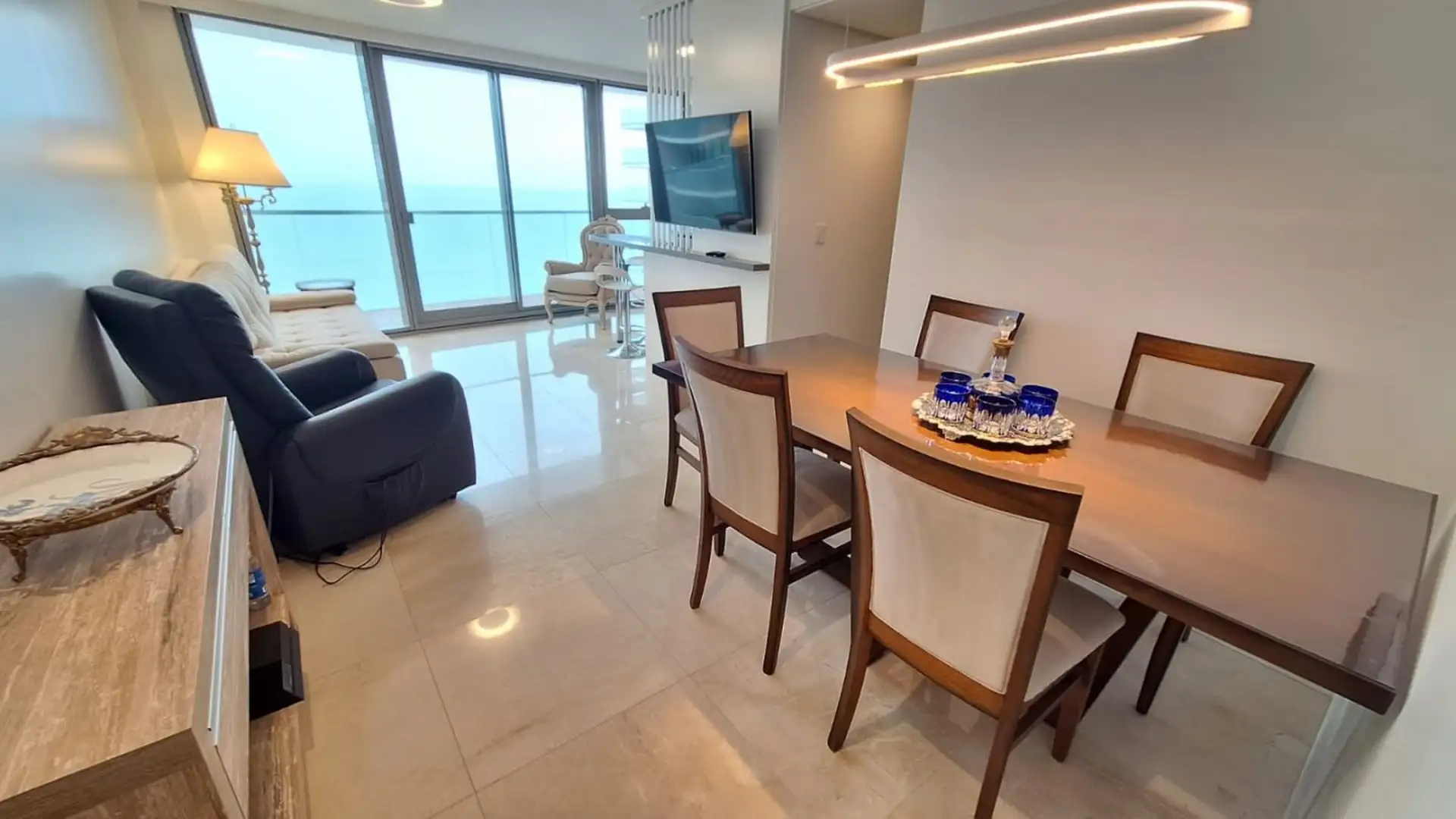 Depto 2 amb, 62m² con cochera doble y vista al mar — Playa Chica