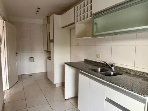 Departamento en Alquiler con 1 cocheras