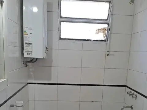 Depto Tipo Casa en Venta 50 años