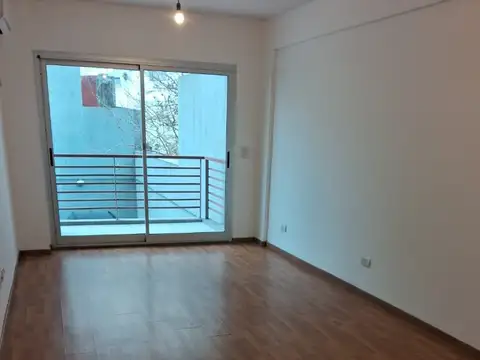 Paternal Monoambiente con Balcon Apto Profesional