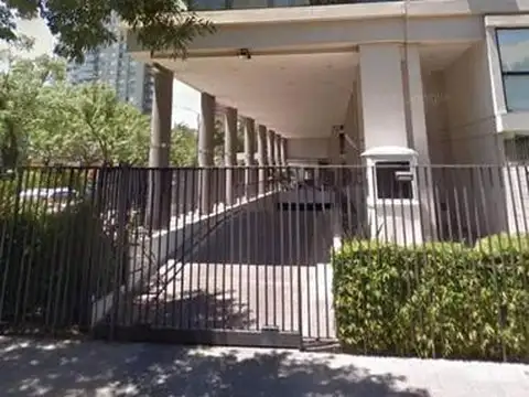 Cochera en Nuñez. Zona premium. Muy Bajas Expensas 