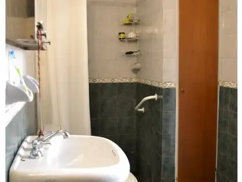 Depto Tipo Casa en Venta 50 años