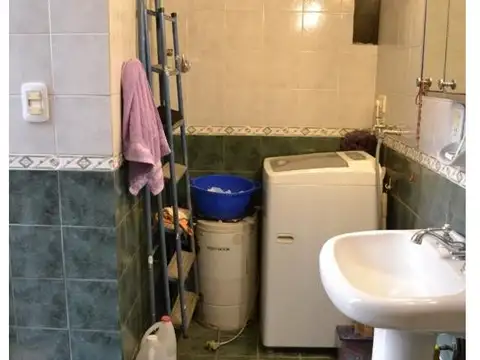 Depto Tipo Casa 5 ambientes con 3 baños