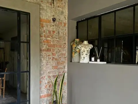 casa con piscina y jardín  en Bermejo