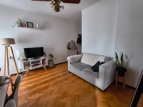 Av Maipú 300