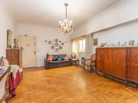 Avenida Directorio 1100