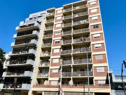 Increible unidad totalmente equipada.