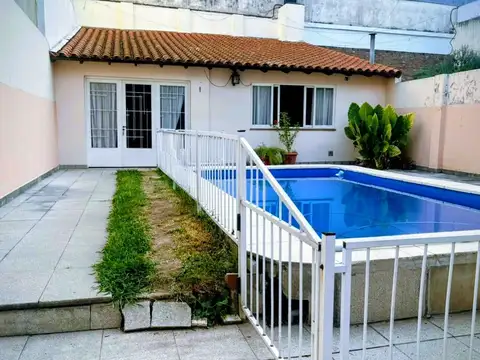 Venta Floresta Casa 5 Amb - Pileta Quincho Garage