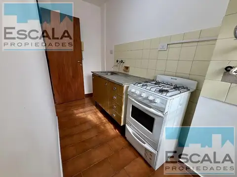 Departamento en Alquiler en Echesortu, $ 400.000