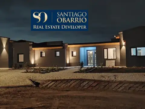 Venta o alquiler Casa de estilo unico en Medal Pilar -