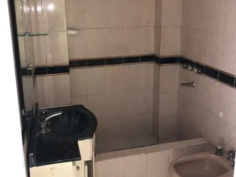 Departamento en Alquiler en Moron Sur, $ 350.000
