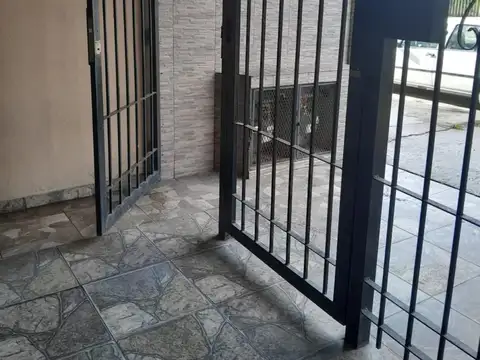 DEPARTAMENTO EN ALQUILER  EN G. CATAN