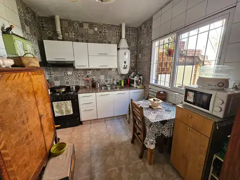 VENTA PH 3 AMB. BERNALDES 1418 - Monte Castro