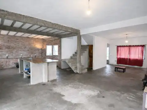 Casa en Venta en Laguna Azul, USD 75.000