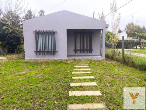 Casa en Alquiler - 2 Dormitorios 1 Baño - 550mts - La Plata