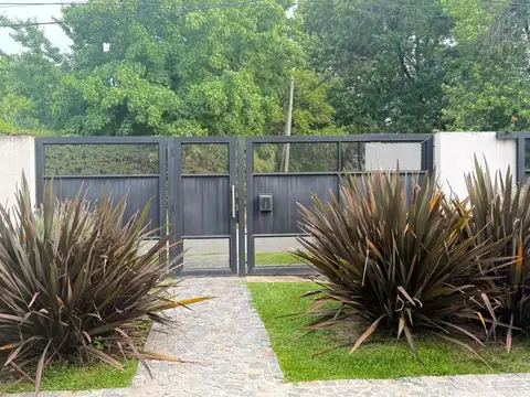 Casa en Alquiler de 3 dormitorios