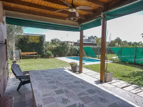 Casa 5 ambientes con 1 baño