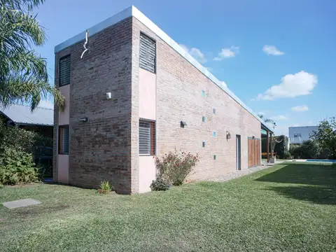 Casa en Venta en Roldan, USD 97.000