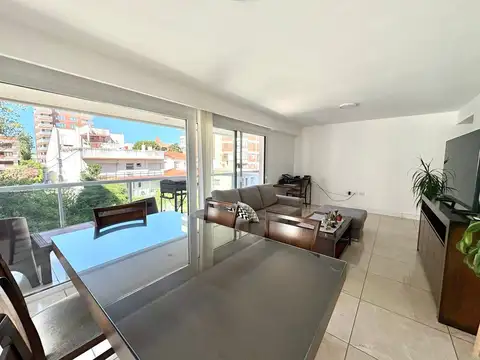 VENTA DEPARTAMENTO DOS AMBIENTES EN SUITE Y COCHERA