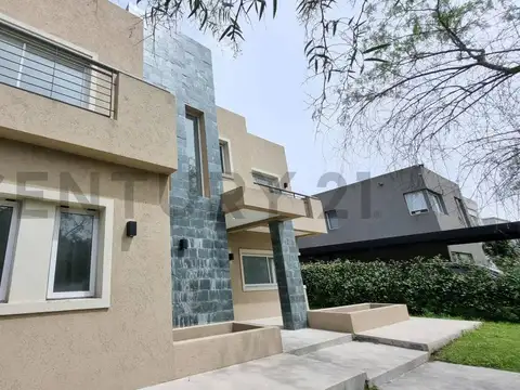 Casa en Venta en San Matias, USD 320.000