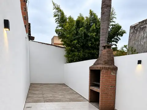 Depto Tipo Casa en Venta 6 años
