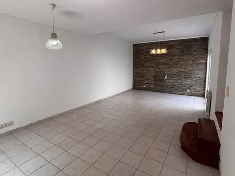 Casa en Venta en Villa Ballester, USD 173.000