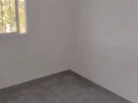 VENTA EDIFICIO 2 PISOS / 8 DTOS EZEIZA
