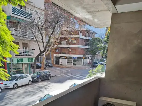 Amplio Monoambiente 45m2- Balcón Frente- Estrenar- Cerca Subte y Av Santa Fe
