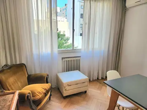 Departamento en Alquiler en Recoleta, USD 1.700
