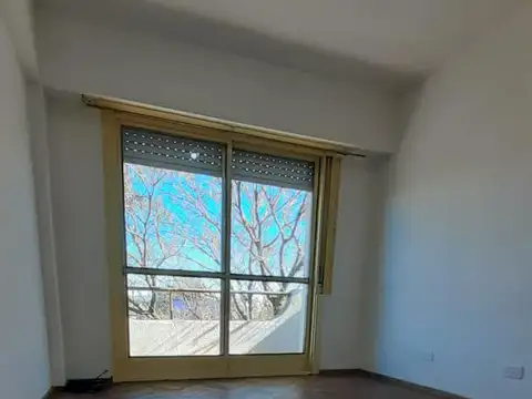Departamento en Alquiler 50 años