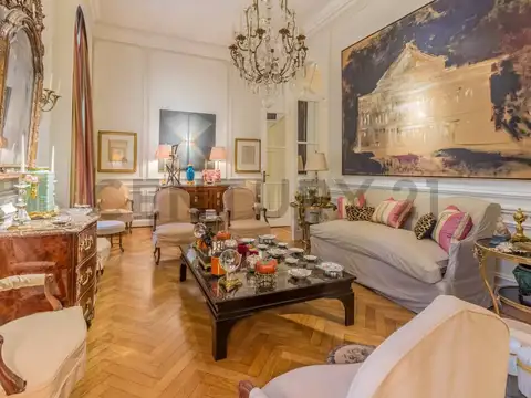 VENTA – Piso en Palacio Francés | Recoleta 1 dormitorio (posibilidad 3) • Estilo único • Totalmente