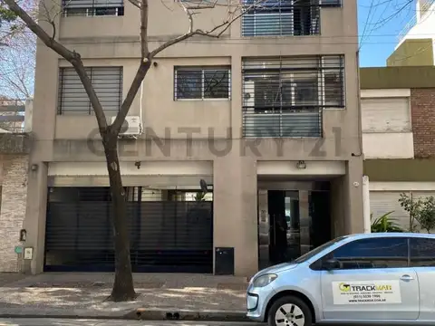 VENTA DEPARTAMENTO DE 4 AMBIENTES EN EXCLUSIVO BARRIO DE LOMAS DE NUÑEZ