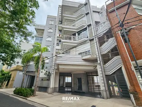 VENTA DE PISO EXCLUSIVO 3 DORM. VISTA AL RIO
