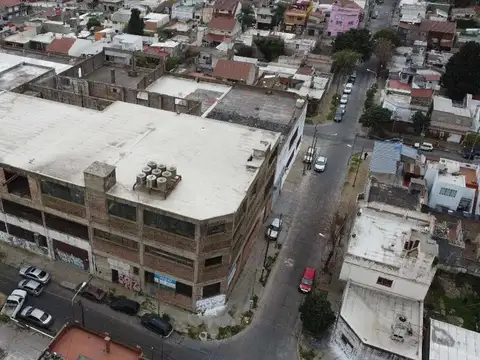 Galpon en Alquiler en Lomas Del Mirador, USD 14.000