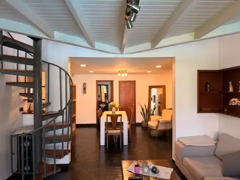 Casa en Alquiler en City Bell, $ 2.400.000