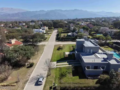 Casa en Venta de 5 dormitorios